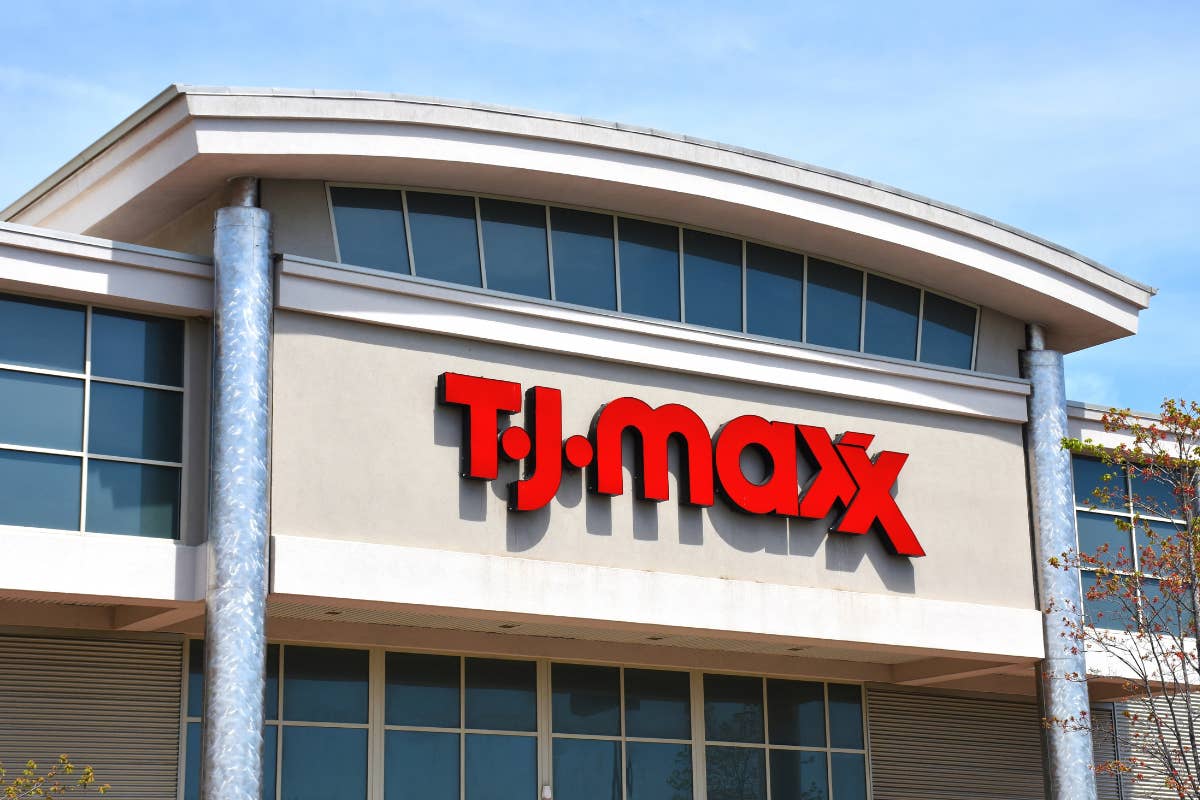 Is T.J. Maxx Open on Memorial Day? 2025 Holiday Hours - WeHaveKids