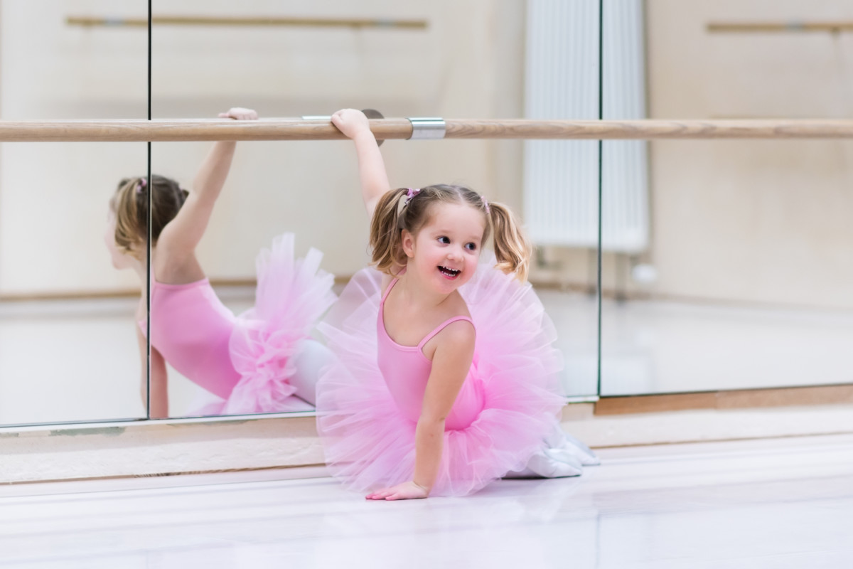 Tutu-Clad Toddler's Tiny Little Ballet 'Plies' Are Enough to Make ...