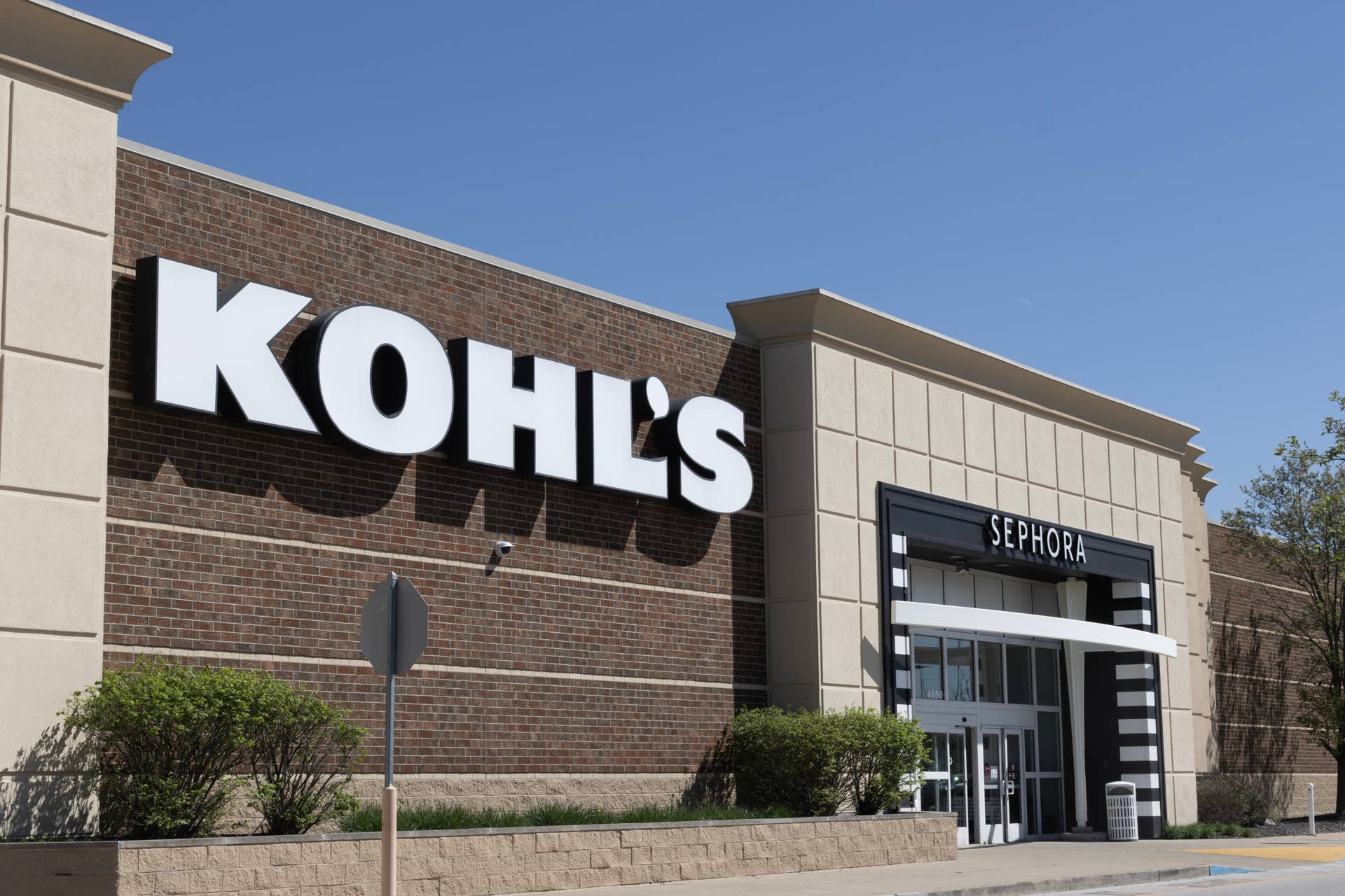 Is Kohl's Open on Memorial Day? 2025 Holiday Hours - WeHaveKids